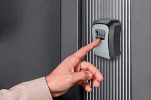Wall-Mounted Key Lock Box by KEY VIGILANT