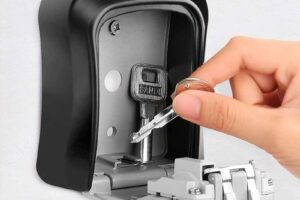Wall-Mounted Key Lock Box by KEY VIGILANT